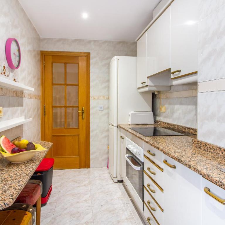 Central & Spacious Miraflores Alicante - High Rated - Standard Apartment - 9
