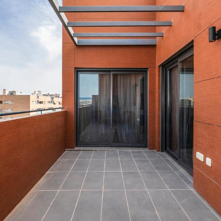 Ático Granada Piscina y Parking - Two-Bedroom Apartment with Private Pool - 6