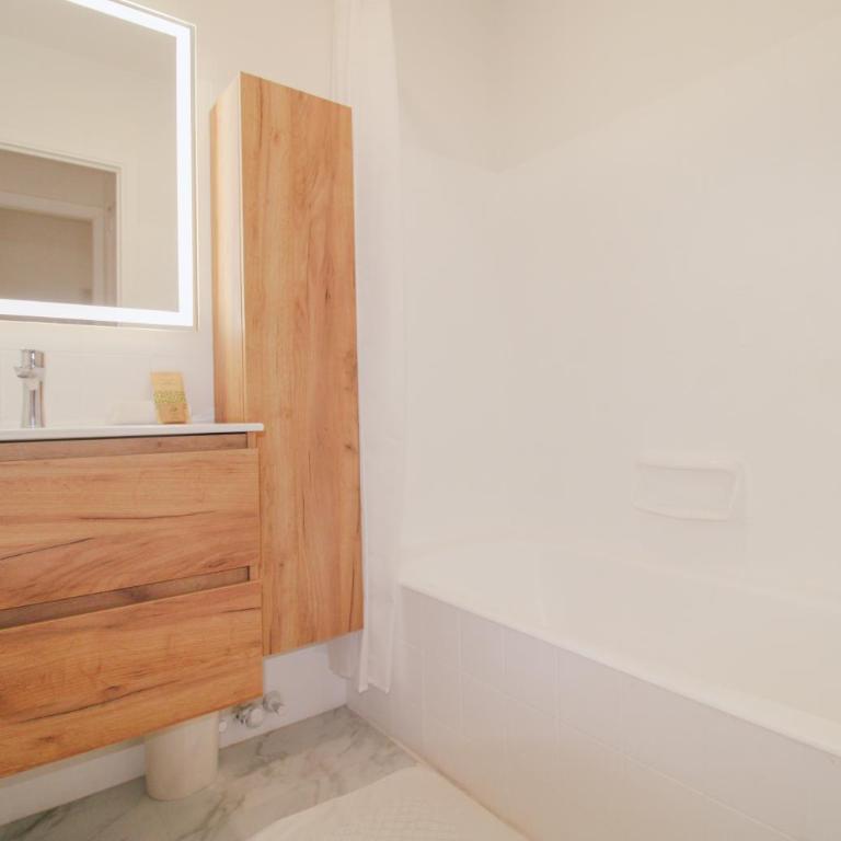 Le Navarre By ApiRent #Terrasse #Ascenseur #Wifi - Appartement 1 Chambre - 4