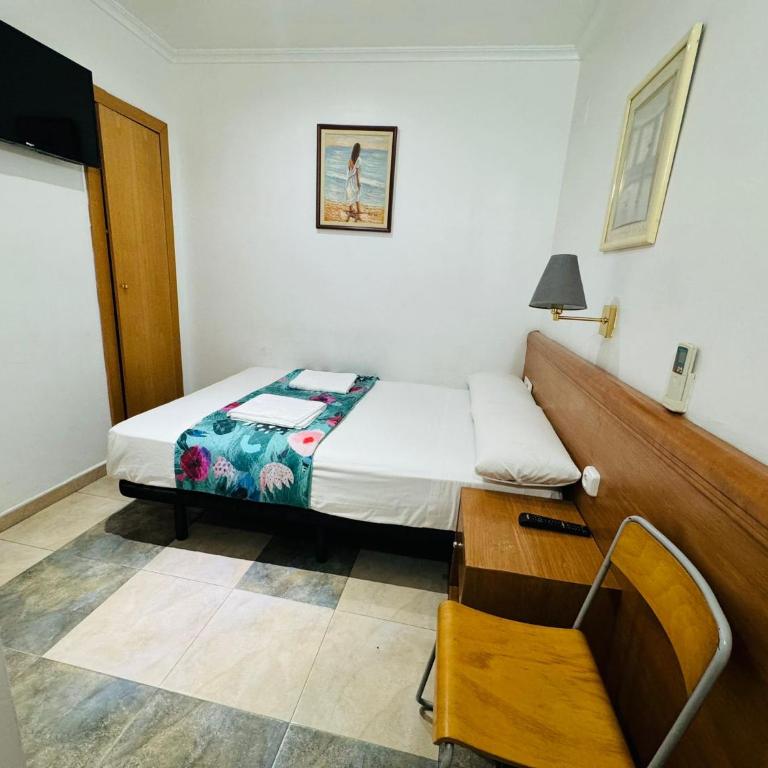 Hostal Mont Thabor - Habitación Doble Económica - 4