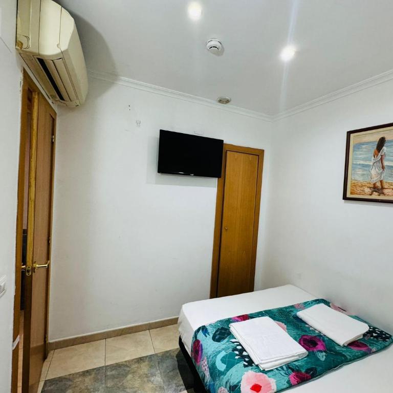 Hostal Mont Thabor - Habitación Doble Económica - 7