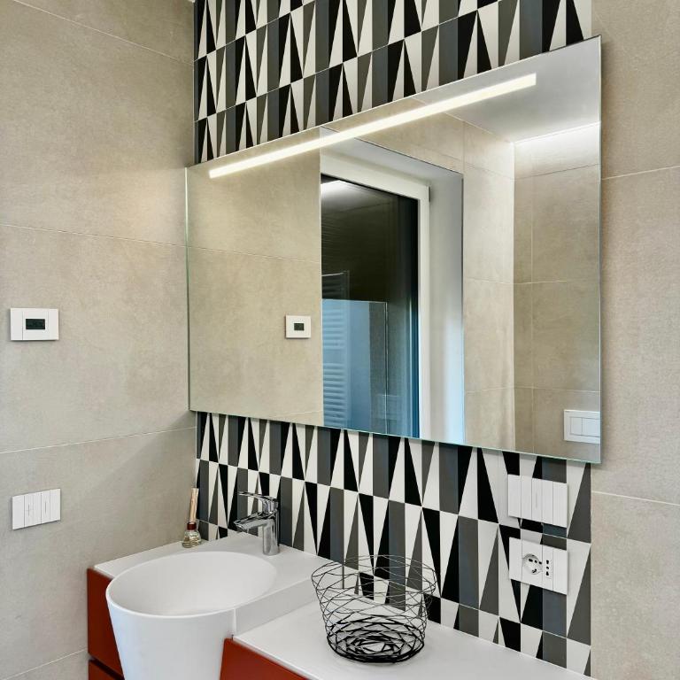 1Dest - Riva Luxury Stay - Appartamento con 2 Camere da Letto - 9