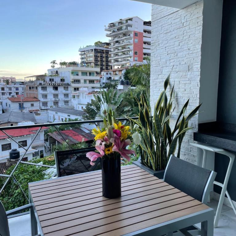 DTerrace Luxe 2bd 2ba Romantic Zone Los Muertos Beach and Pier - Apartamento de 2 dormitorios con balcón y vistas al mar - 35