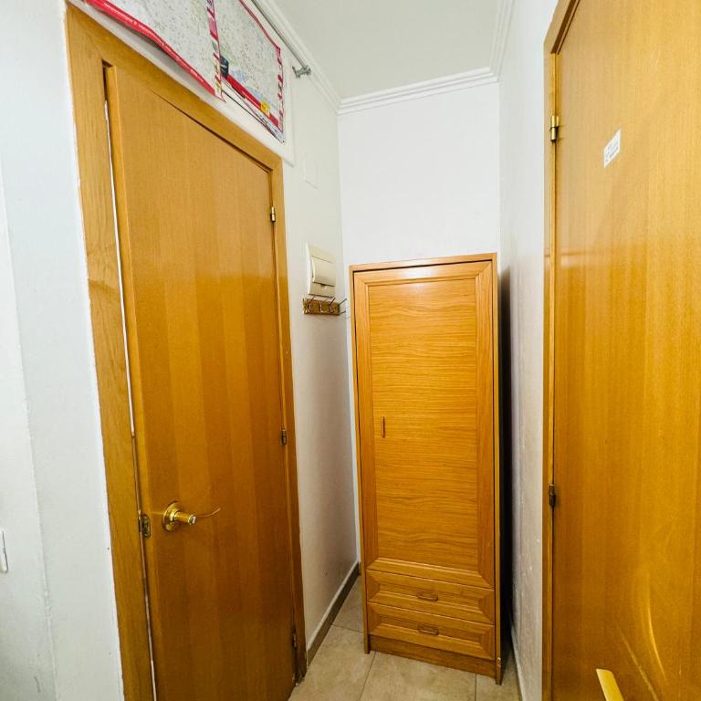 Hostal Mont Thabor - Habitación Individual con baño privado - 3