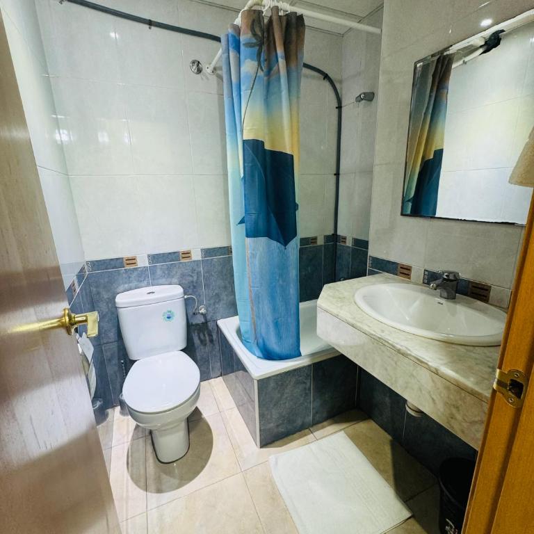 Hostal Mont Thabor - Habitación Doble Superior con balcón - 4