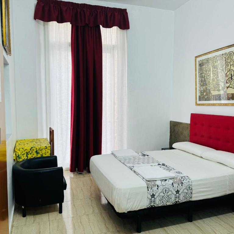 Hostal Mont Thabor - Habitación Doble Superior con balcón - 32