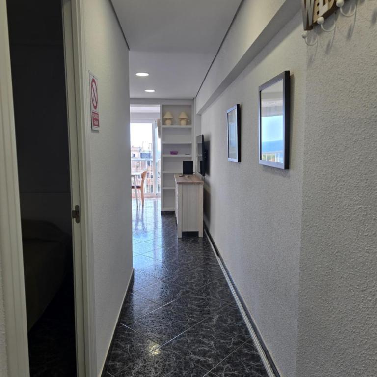 Carabelas 6 - Apartamento de 1 Dormitorio con balcón y vistas a la ciudad - 9