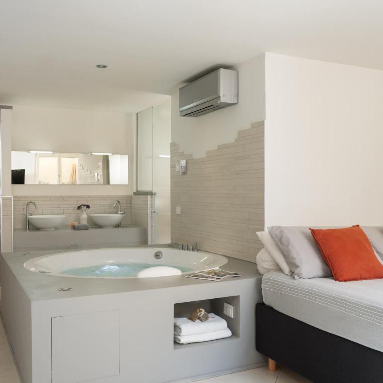 Luxury Marignana By Geco Vacation Rentals - Villa - 17