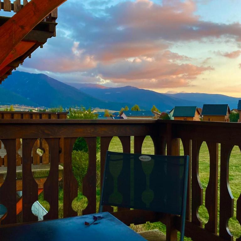Studio 2 personnes avec Terrasse Literie-Serviettes-Ménage Fin de Séjour INCLUS - Studio - Vue sur Montagne - 8