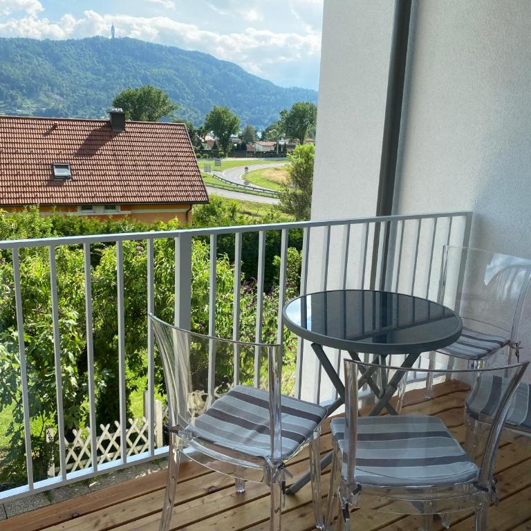 Apartments Let Me In - Apartment mit 2 Schlafzimmern und Balkon - 7