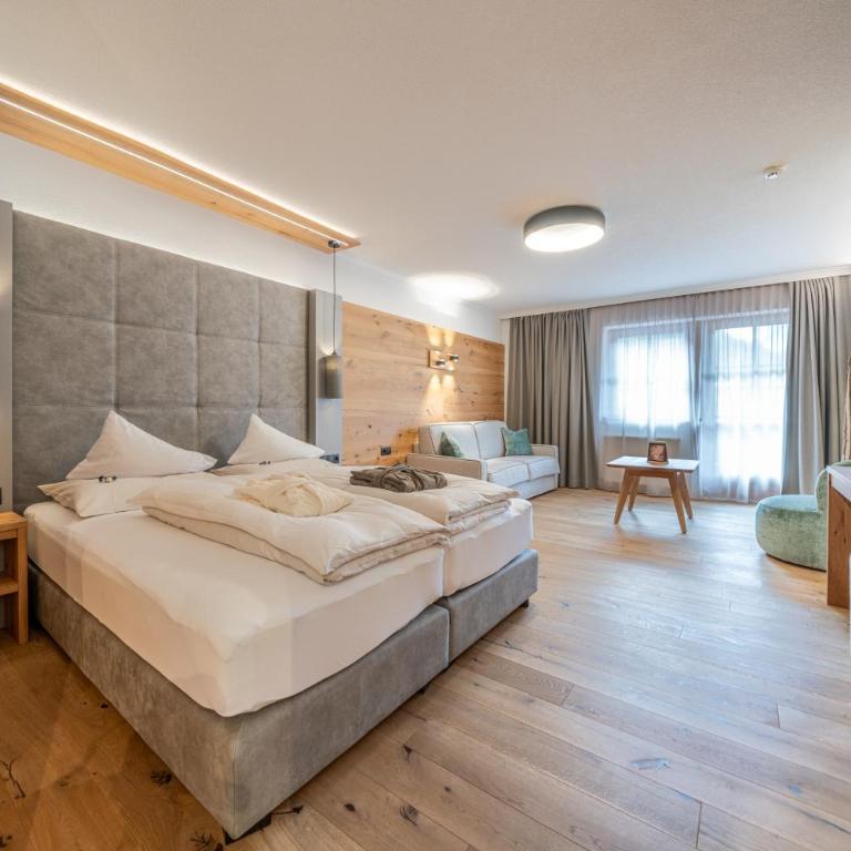 Hotel Mittagskogel Pitztal - Deluxe Zimmer - 1