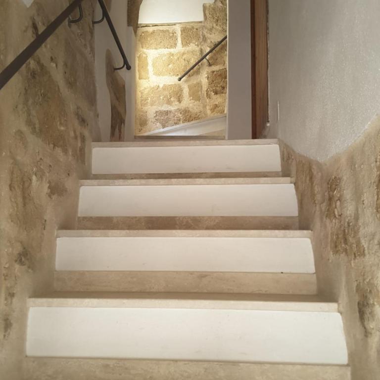 Nice apt in a street in old town - One-Bedroom Apartment - 5
