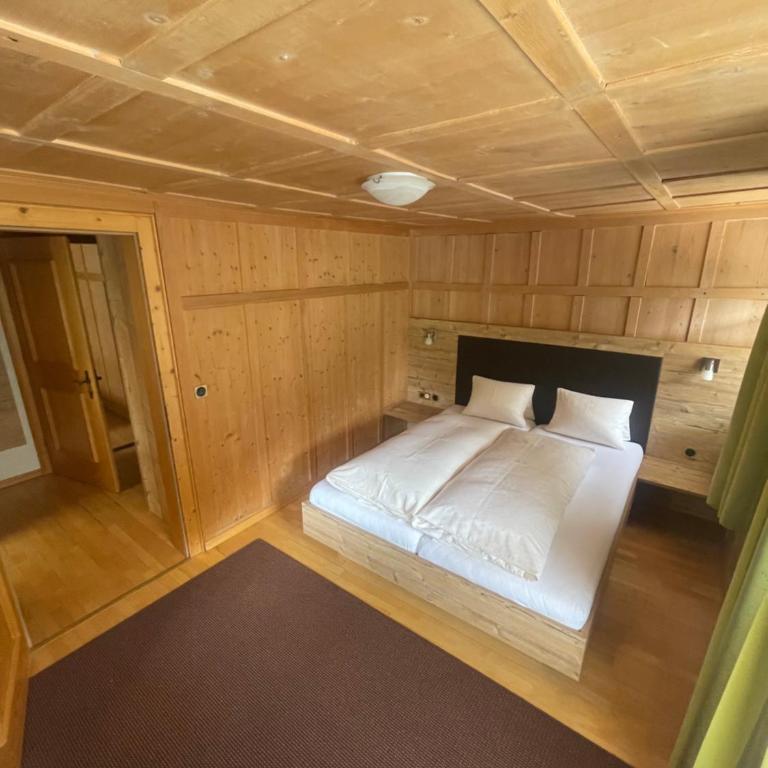 Hotel Edi - Familienzimmer (2 Erwachsene + 2 Kinder) - 1