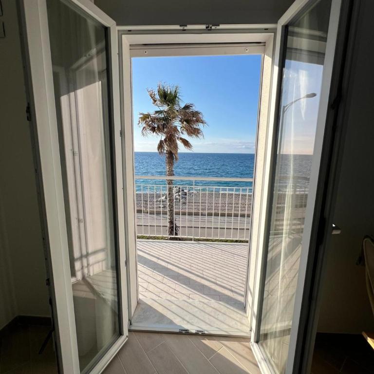 Affaccio sul Mare - Appartamento Superior con Balcone - 5