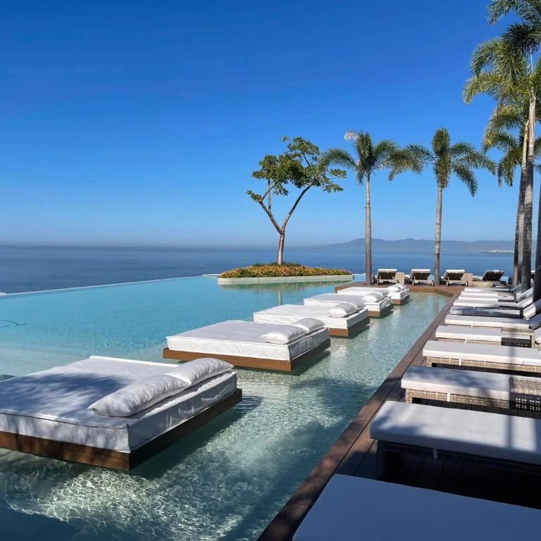 New! Luxury 2bd 2ba Romantic Zone Largest Pool in PV Sea View Balcony - Apartamento de 2 dormitorios con balcón y vistas al mar - 23