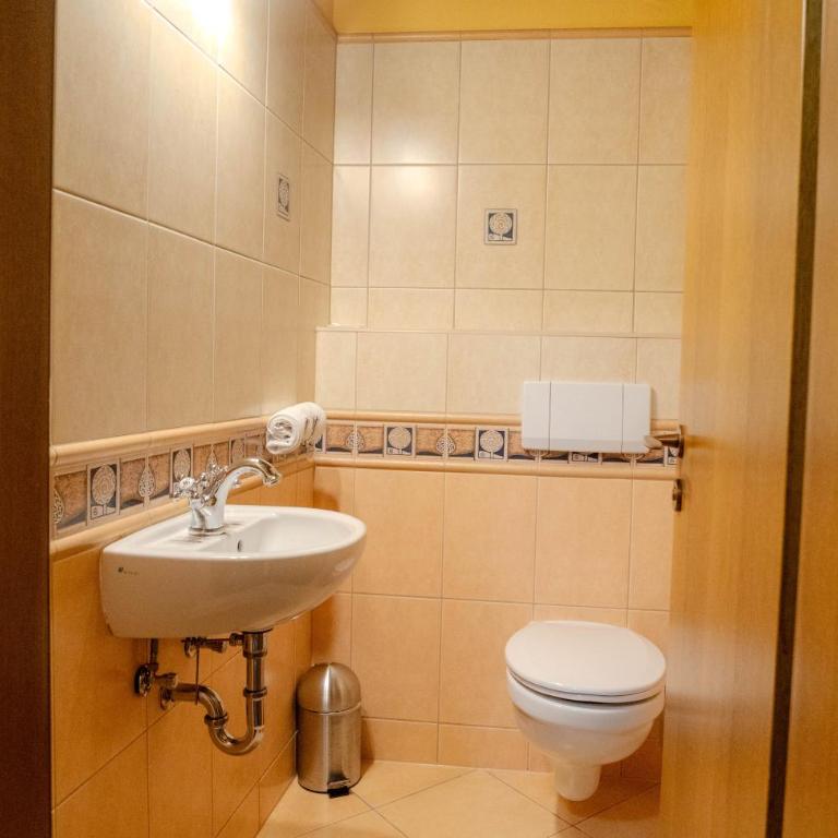 Haus Anna Appartementhaus - Kärnten Card im Sommer inklusive - - Studio-Apartment mit Balkon - 2