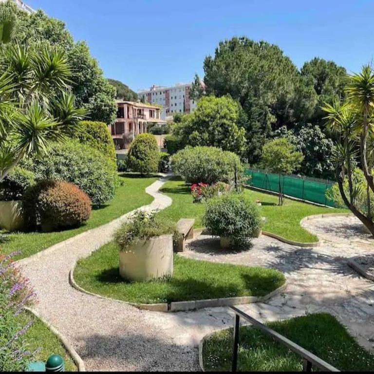 Magnificent 3 Rooms-Sea View-Terrace-Pool - Appartement 2 Chambres - 22