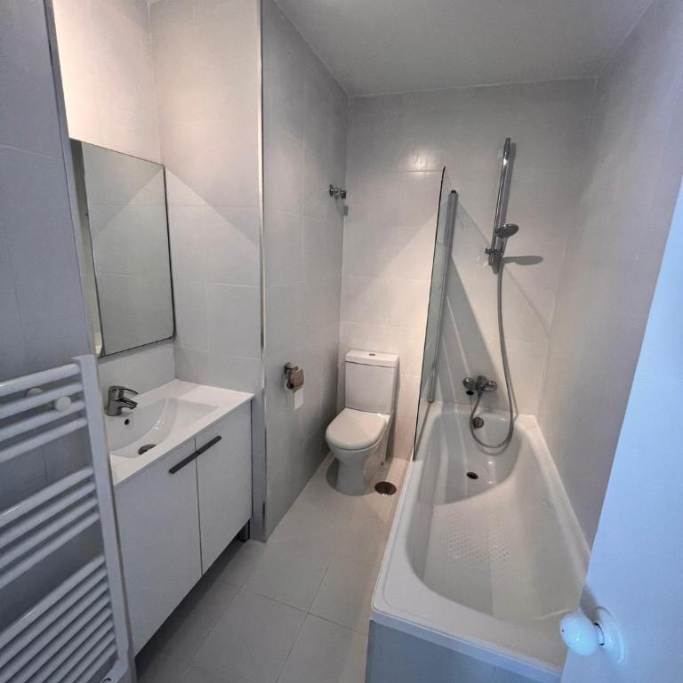 Puerto Banus Jacuzzi close to Breath and Marbella Arena - Chalet de 3 dormitorios - 14