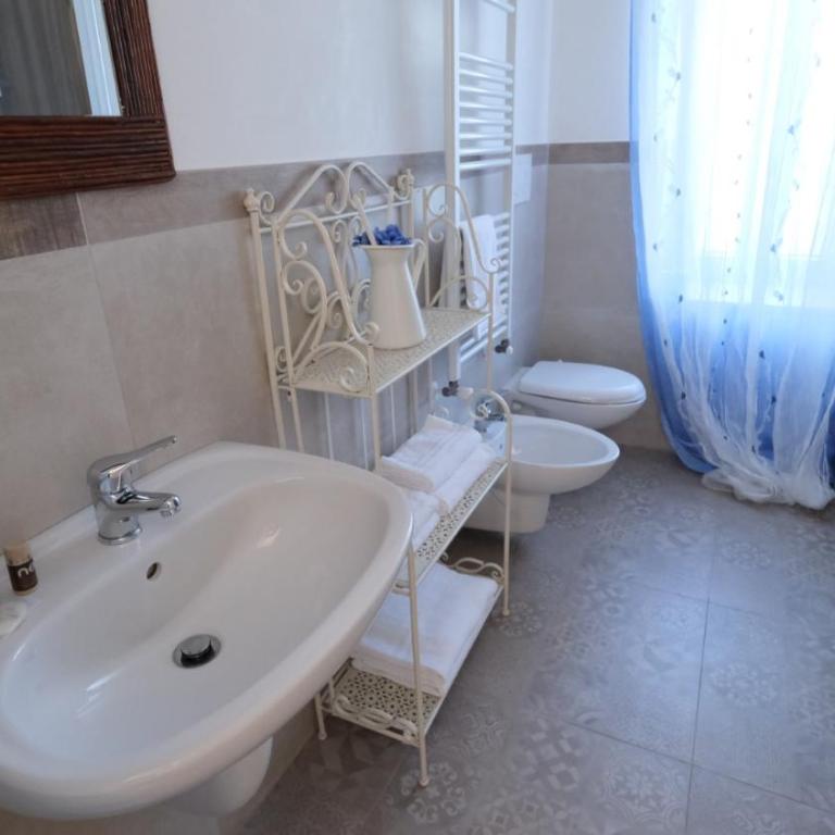 Agriturismo il Vignaletto - Camera Familiare con Bagno Privato - 10