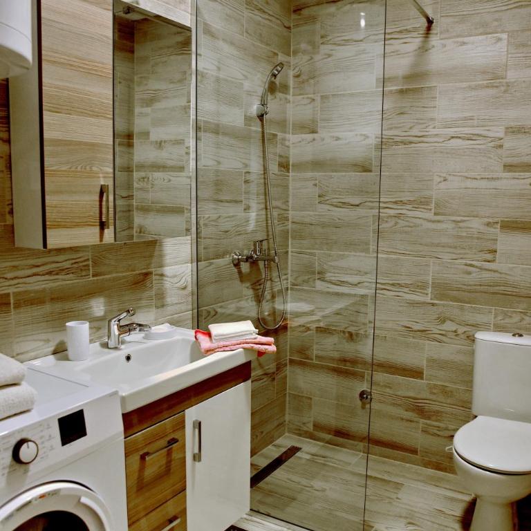 Sunset Vista Apartments - One-Bedroom Apartment - 5