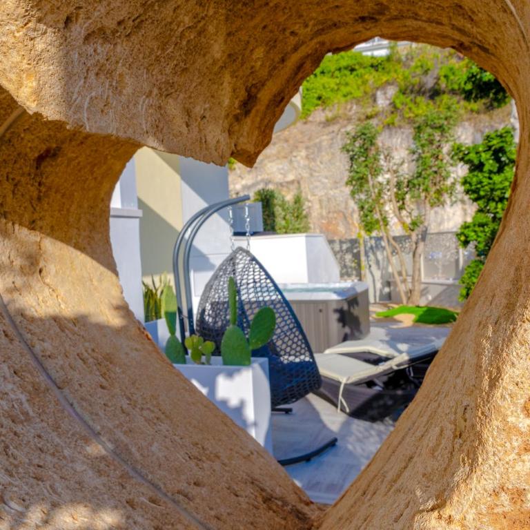 Residence AleDen - Camera Queen con Vasca Idromassaggio - 13