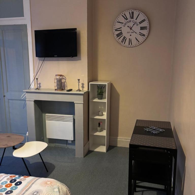 Petit appart - Apartamento de 1 dormitorio - 7
