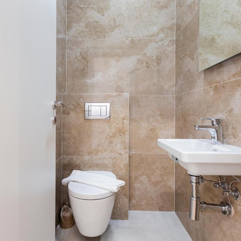 ID LUX APARTMENTS - Two-Bedroom Suite - 16