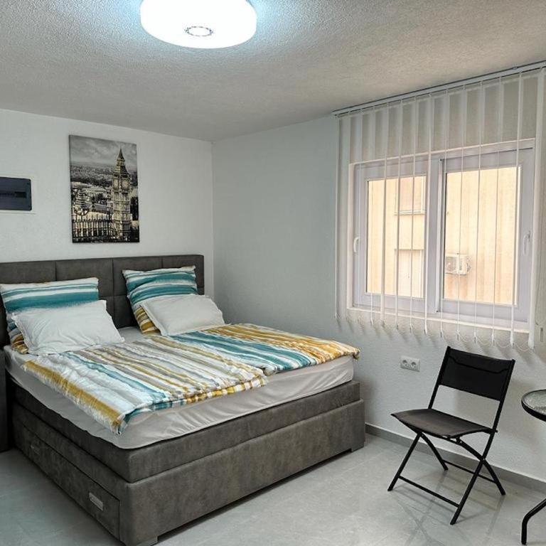 Studio in Dobra Voda - One-Bedroom Apartment - 2