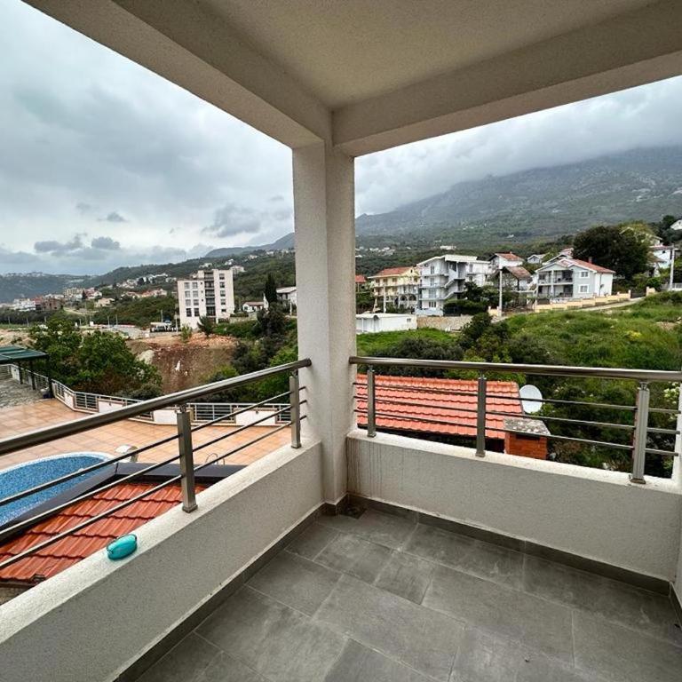 Studio in Dobra Voda - One-Bedroom Apartment - 5