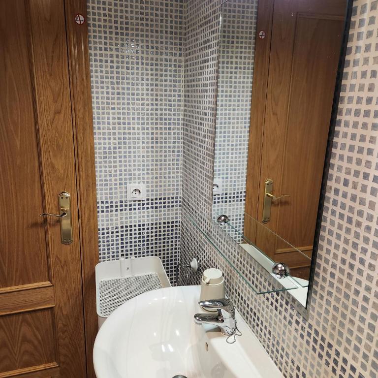24BahiaCalpe - Three-Bedroom Apartment - 29