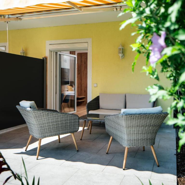 Pension Auszeit Velden - Junior Suite mit Terrasse - 6