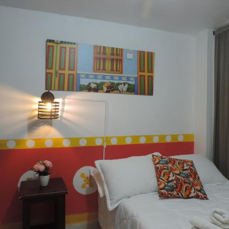 Hotel San Juan Guatape - Habitación Doble con baño privado - 1 o 2 camas - 2