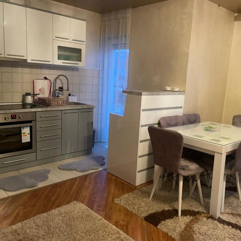 Anika - Apartman sa 2 Spavaće Sobe - 5