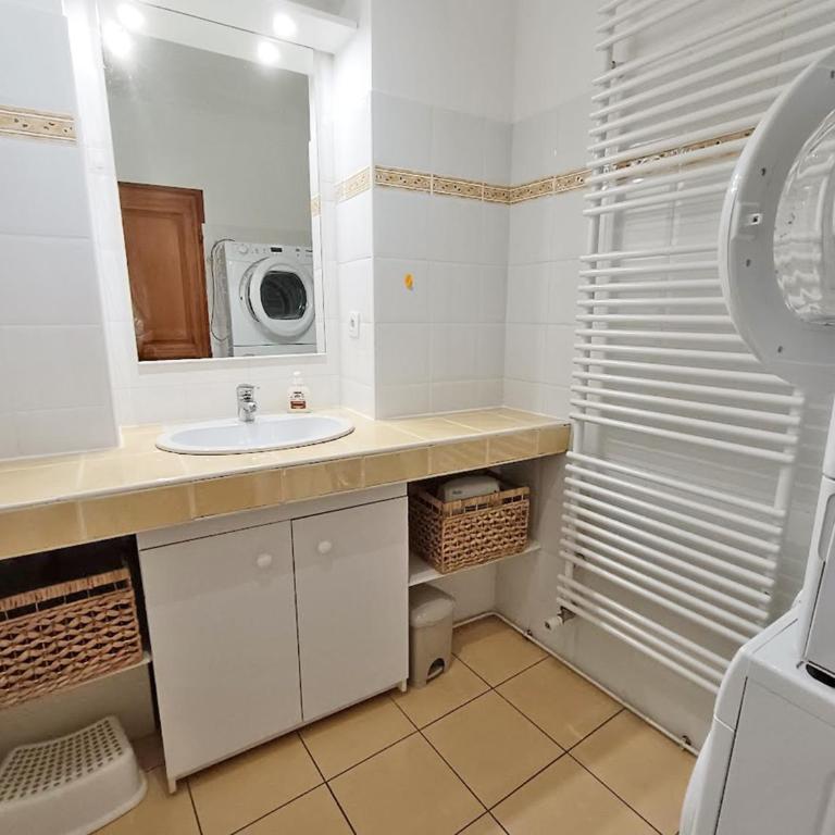 Le petit cerf, T3, wifi, cave - Two-Bedroom Apartment - 12