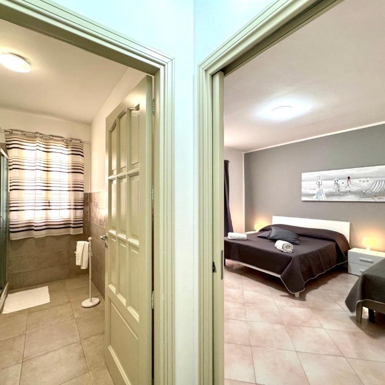 B&B Blue - Camera Tripla con Bagno Privato - 9