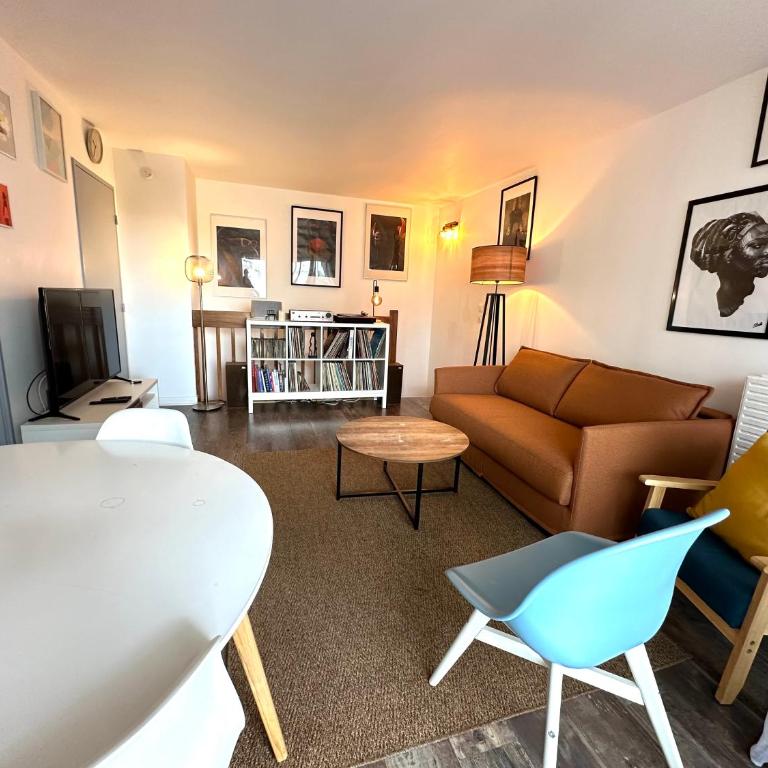 Cosy Duplex avec Parking à Paris 19 by immo kit bnb - Appartement 2 Chambres - 14