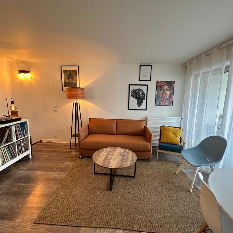 Cosy Duplex avec Parking à Paris 19 by immo kit bnb - Appartement 2 Chambres - 1
