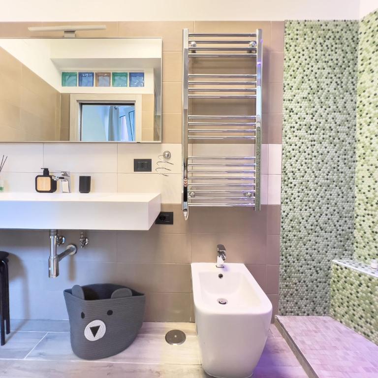 Home4Apartment Salerno center, private patio - Appartamento Superior - 6