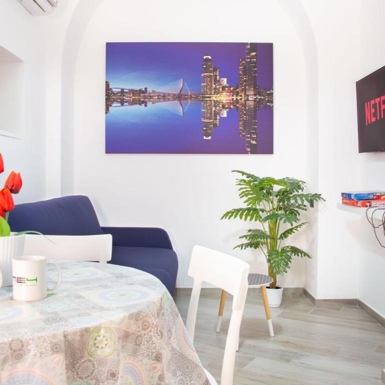 Home4Apartment Salerno center, private patio - Appartamento Superior - 1