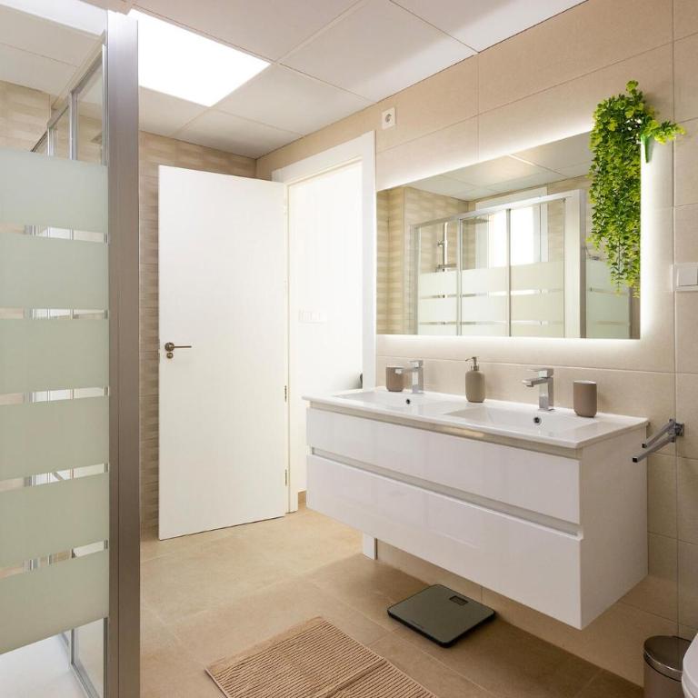 Cozy Home In Cartagena - Casa Vacacional de 3 dormitorios - 17