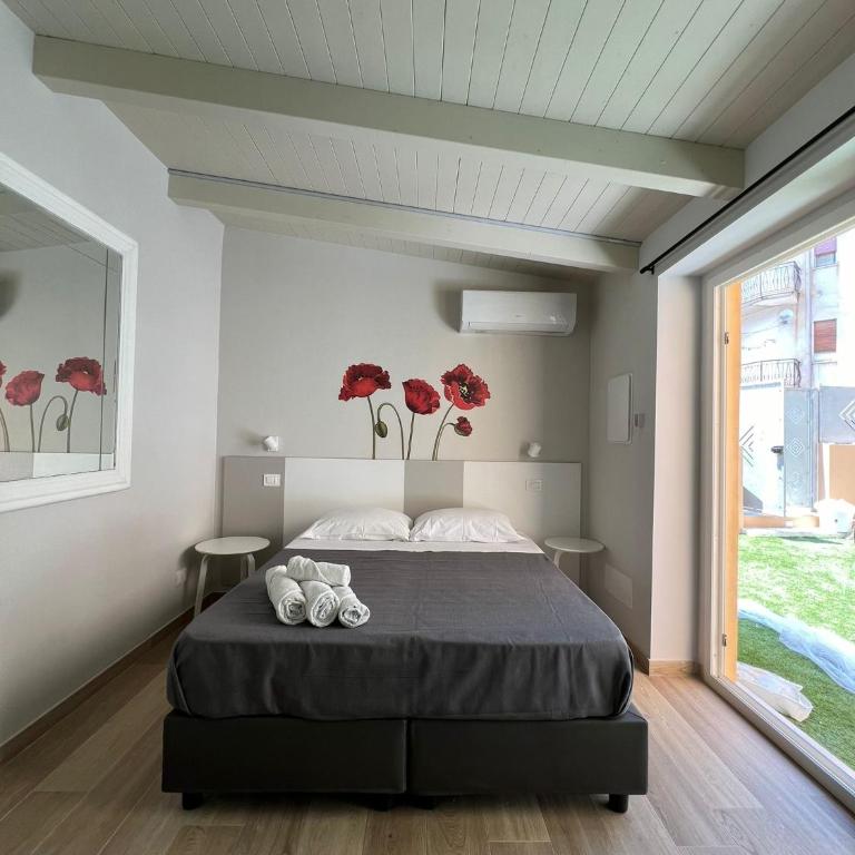BURMARIA APARTMENT and ROOM with garden and jacuzzi - Large Double Room - 10