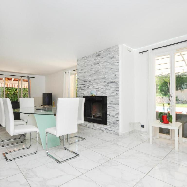 Awesome Home In La Roquette-Sur-Siagne - Maison de Vacances 4 Chambres - 3