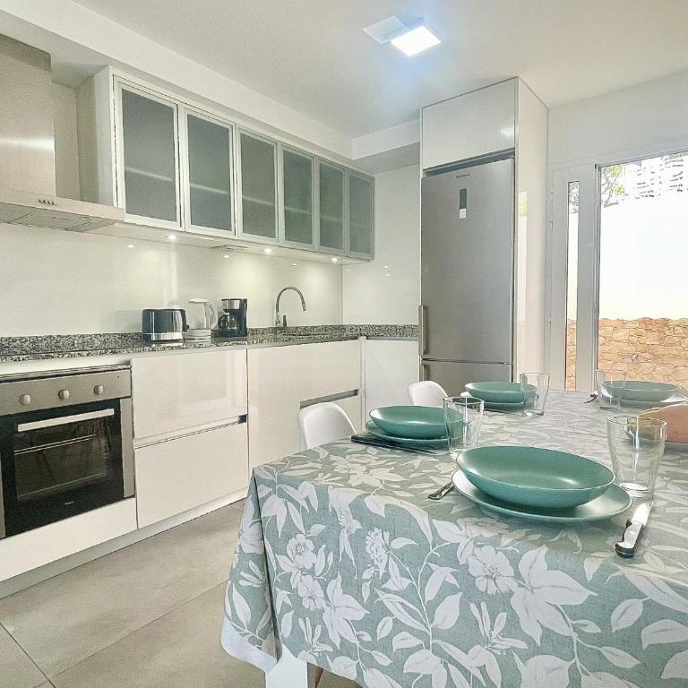 Bright Place Bungalow - Two-Bedroom Apartment - 23