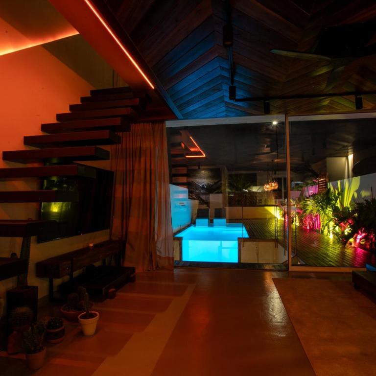 Casa OuirA Chalet con Piscina Privada y vistas - Casa con 1 dormitorio - 59