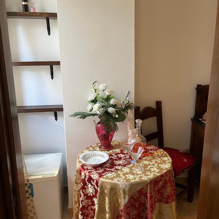 Grace's House Bed and Breakfast - Ampia Camera Matrimoniale - 8