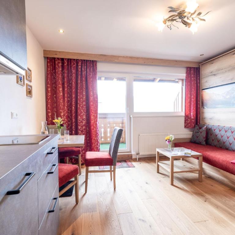 Örglwirt Ferienwelt - Hotel Post Örglwirt - Studio mit Balkon - 6