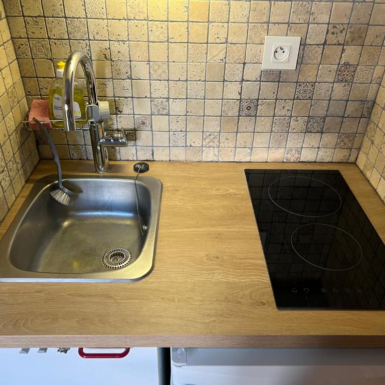 Studio Cosy centre station Parking gratuit - Appartement 2 Chambres - 4