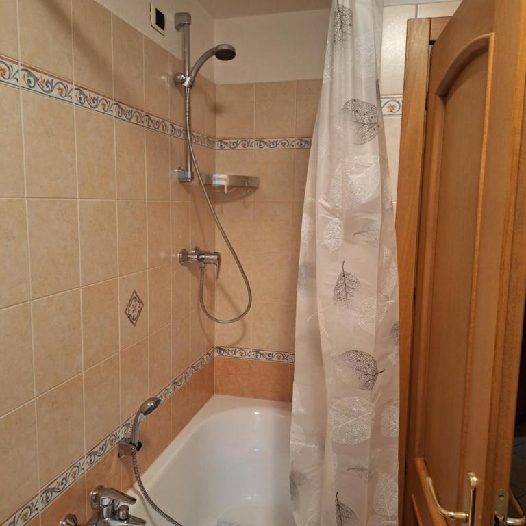 Appartamento Adele - Two-Bedroom Apartment - 10