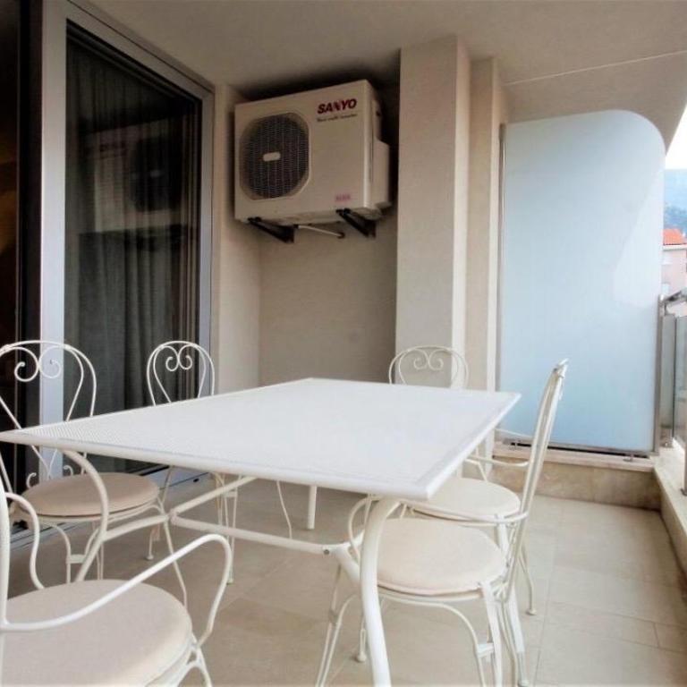 Joly - Two-Bedroom Apartment - 7