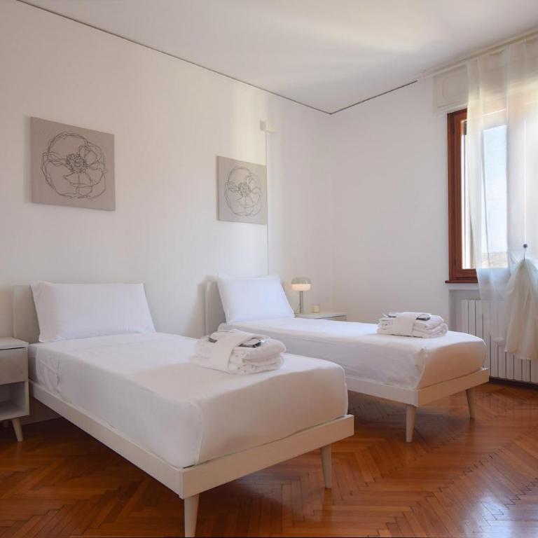 Welc-oM Deluxe next to Pra della Valle - Appartamento Deluxe con 2 Camere da Letto - 10